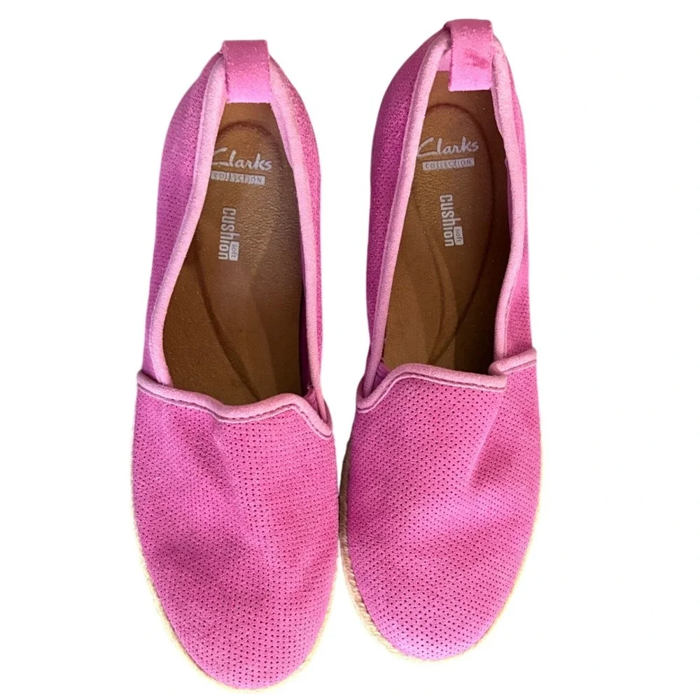 Clarks collection cushion